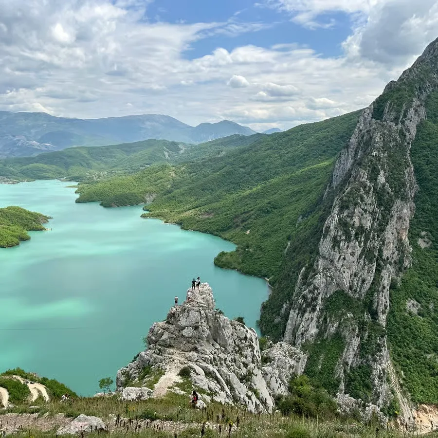 Above Bovilla: Gamti Ridge